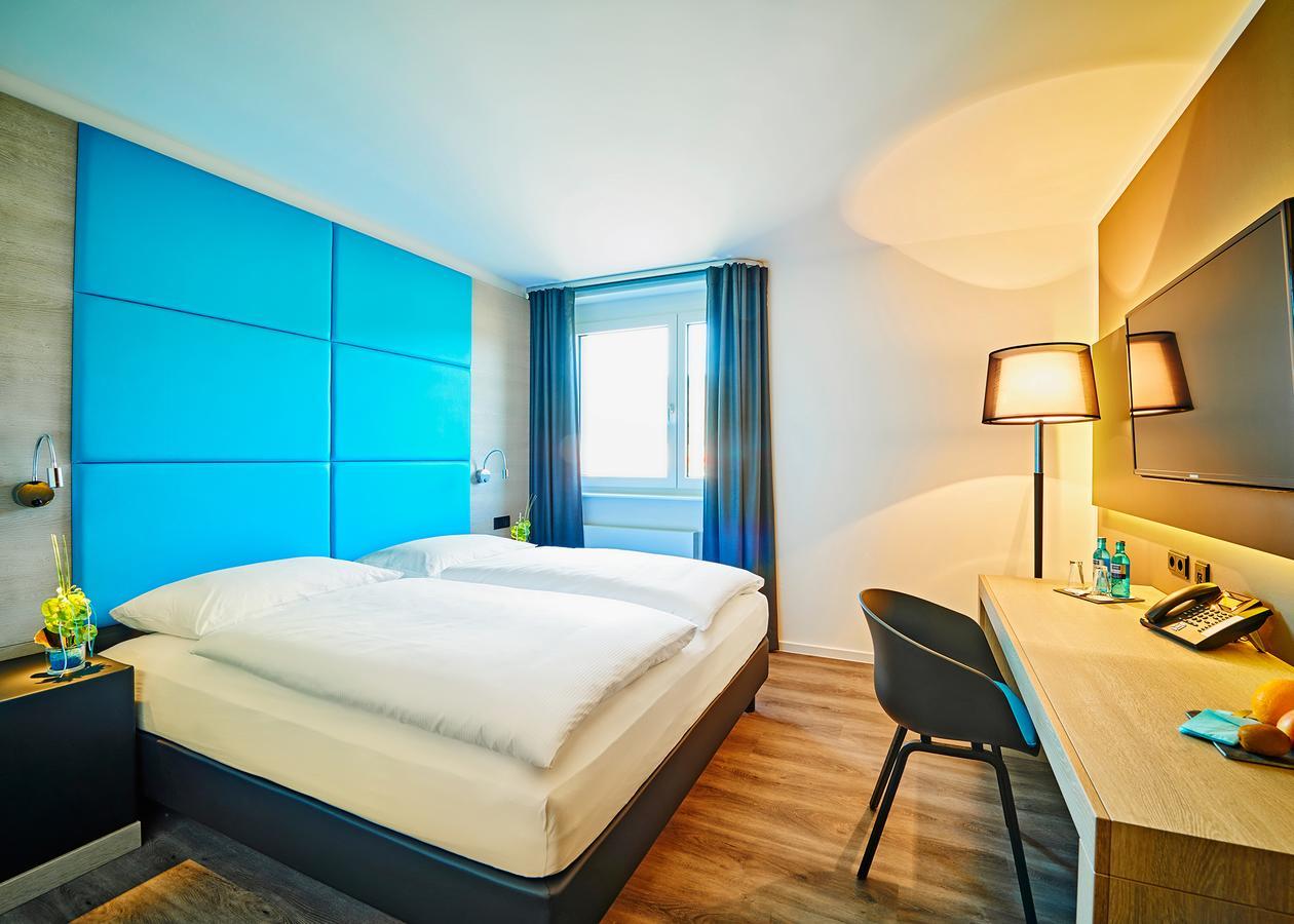 Travelinjoy Hotell Rietheim-Weilheim Exteriör bild