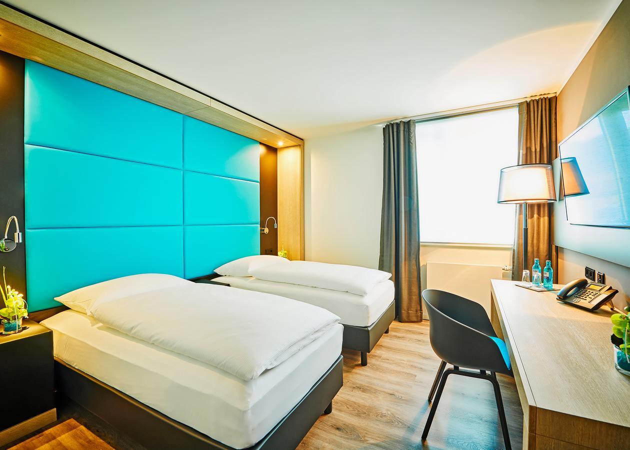 Travelinjoy Hotell Rietheim-Weilheim Exteriör bild